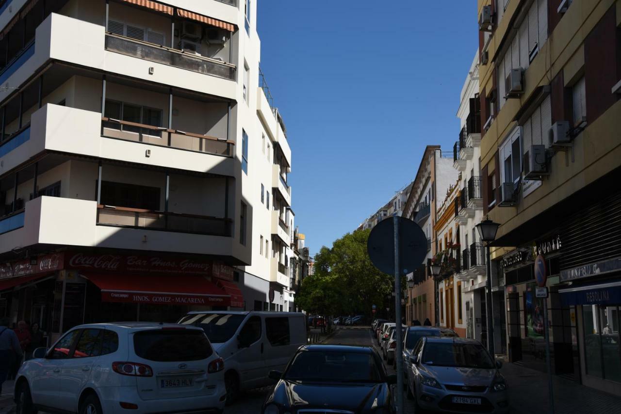 First Floor Close Macarena Church Sevilha Exterior foto