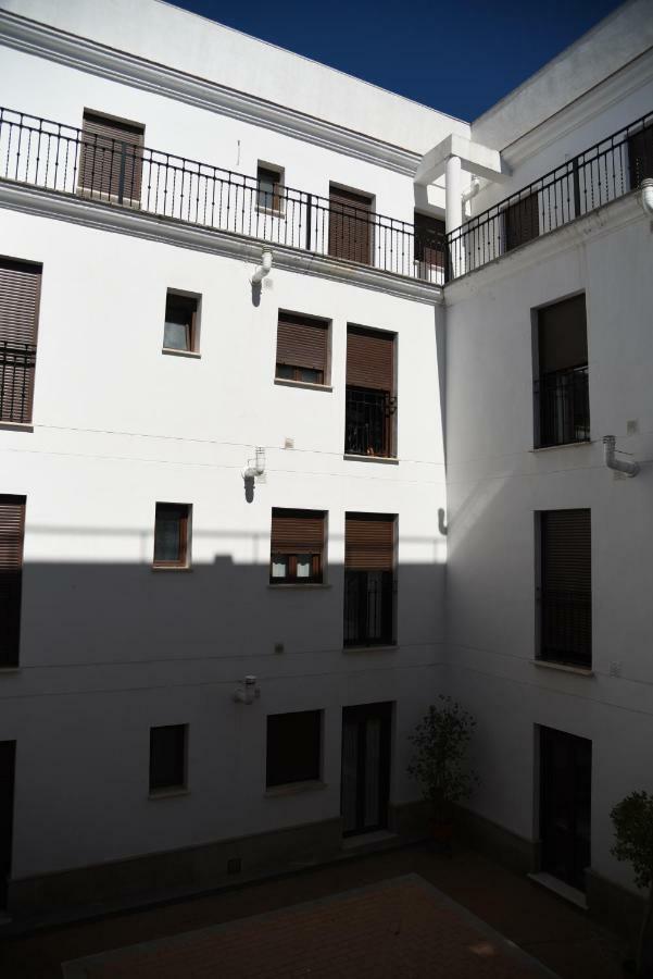 First Floor Close Macarena Church Sevilha Exterior foto